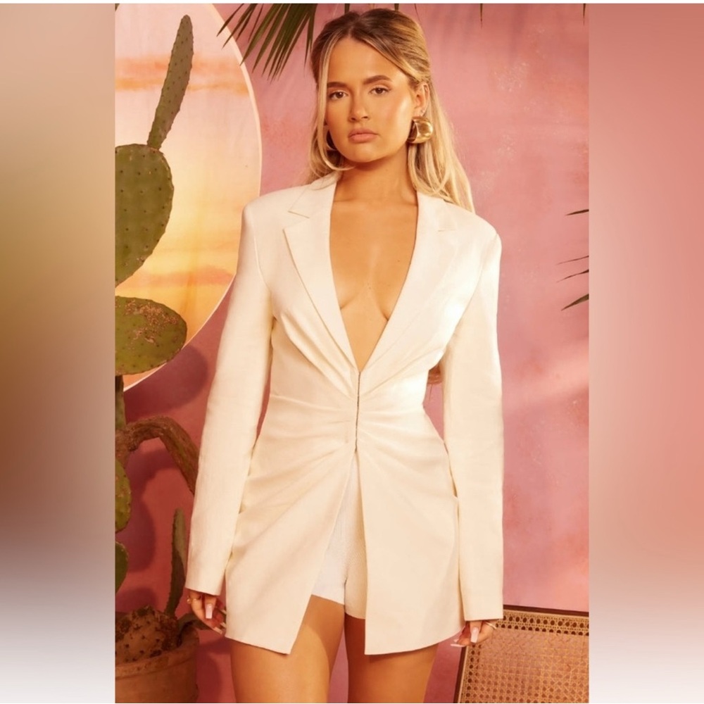 Oh Polly No Shade Blazer in Ivory Size 2 New with tags
